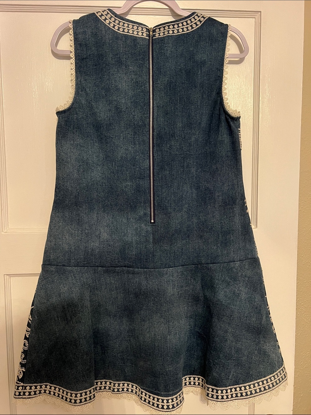 Savanna Jane embroidered denim dress - Picture 4 of 7
